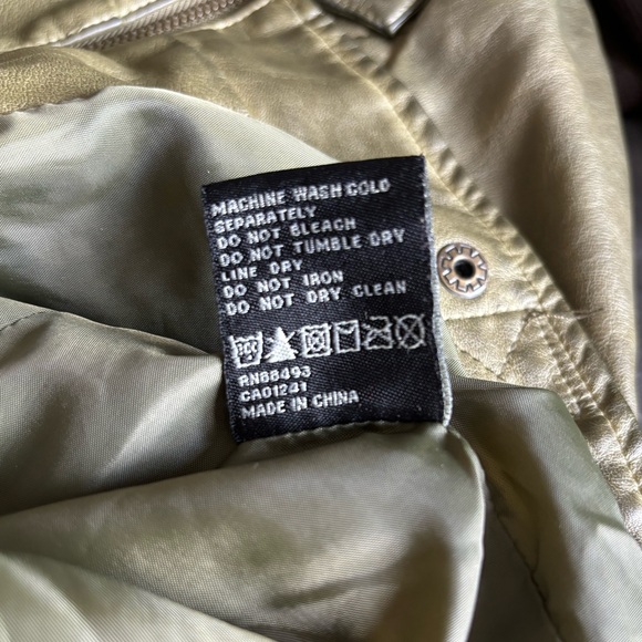 Faux Leather Women’s Fall Jacket - Picture 5 of 6